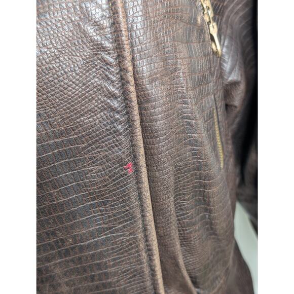 Andrew Marc Croc Embossed Brown Leather Moto Jacket Faux Fur Collar Women’s M - Picture 10 of 11